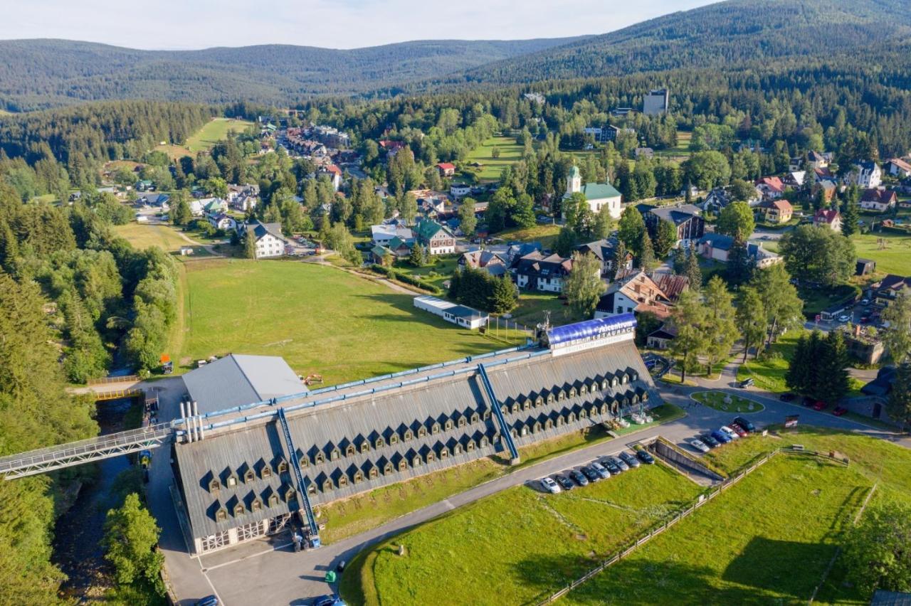 Hotel Skicentrum Harrachov Exterior foto