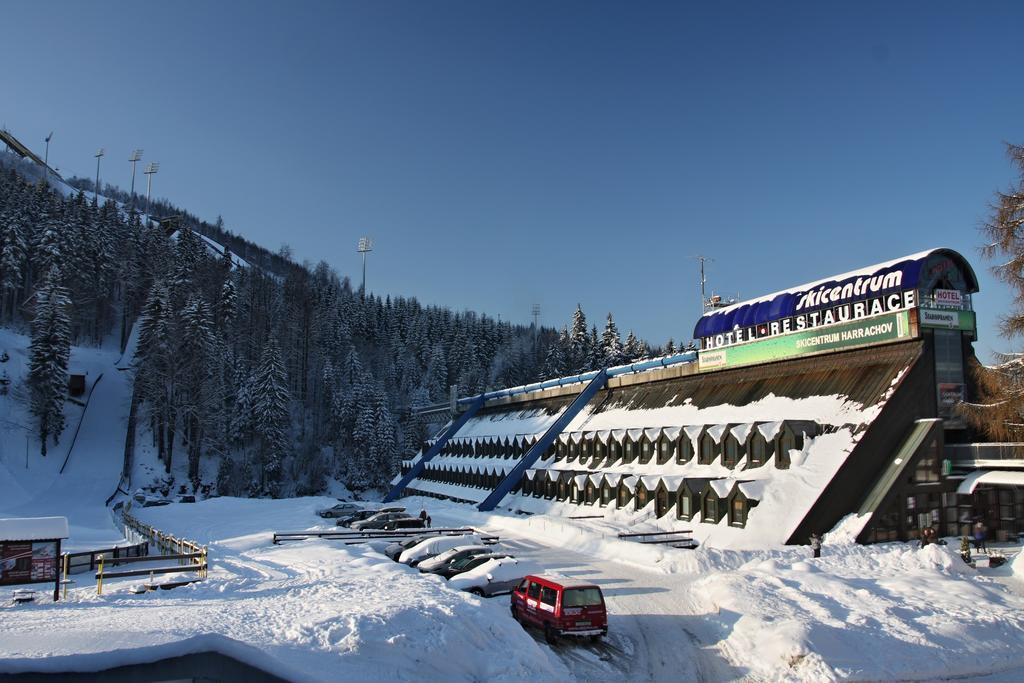 Hotel Skicentrum Harrachov Exterior foto