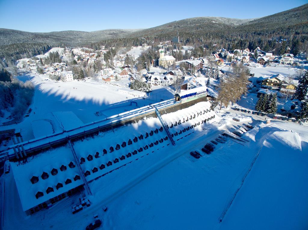 Hotel Skicentrum Harrachov Exterior foto